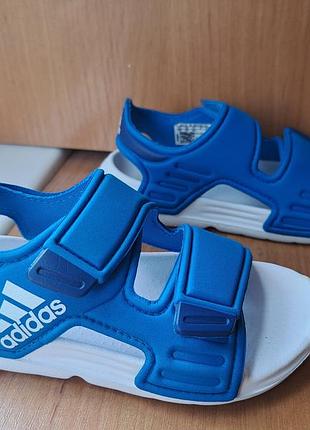 Сандалі босоніжки оригінальні adidas p25