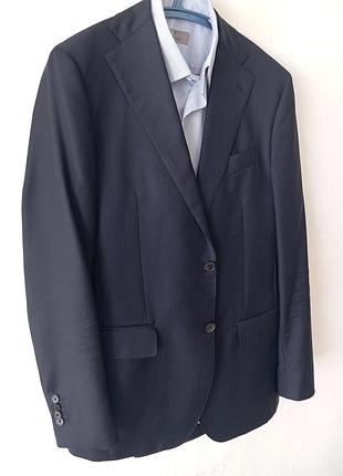 Темно синiй однобортний пиджак salvatore ferragamo (iталiя )з чистоi вовни, it 46r, ($1850), оригинал.