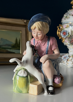 Порцелянова статуетка «the homecoming» royal doulton серія евакуація hn3295