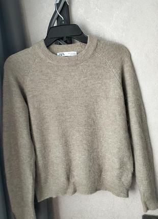 Свитер шерстяной zara