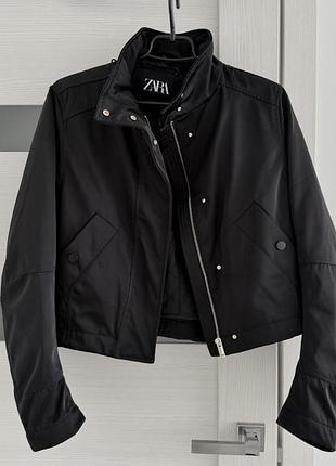 Куртка жіноча чорна zara