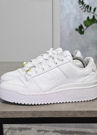 Кросівки adidas