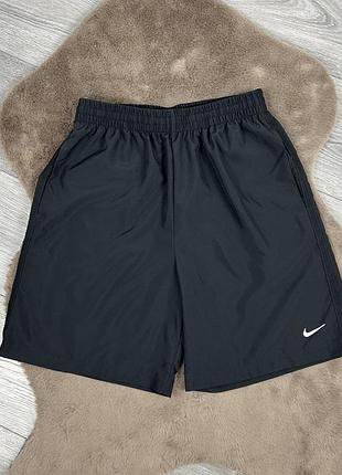 Оригінальні підліткові спортивні шорти nike 158-170cm xl