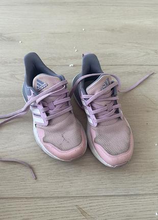 Кросівки adidas 28.5