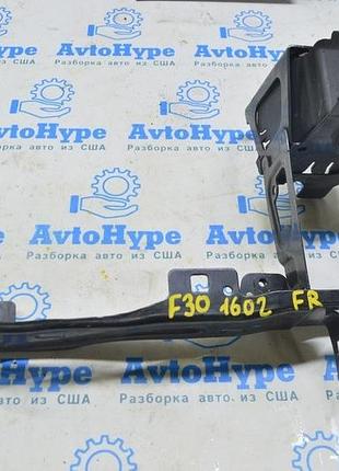 Кронштейн кріплення фари правий bmw 3 f30 12-18