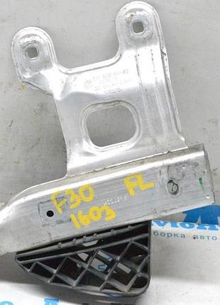 Ікло нижнього підсилювача переднього бампера ліве bmw 3 f30 12-19 (03) м пакет