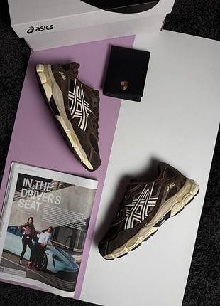 Жіночі кросівки asics gel-nyc brown beige
