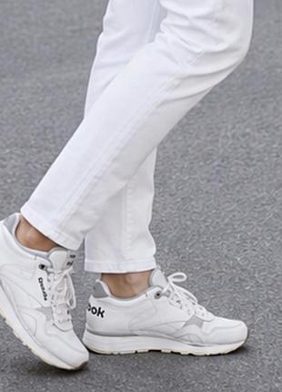 Reebok білі шкіряні кросівки натуральна шкіра 40-41 оригінал