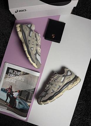 Жіночі кросівки asics gel-nyc grey olive
