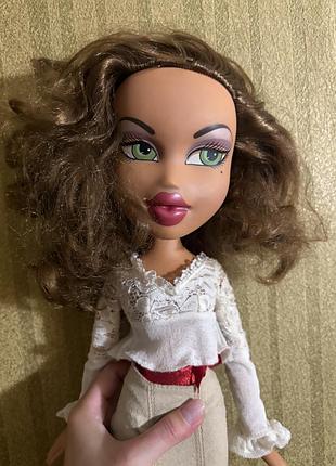 Велика лялька bratz 2003 рік