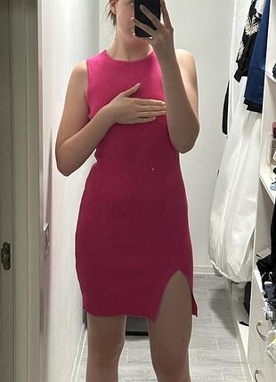 Розовое женское трикотажное платье fashionista