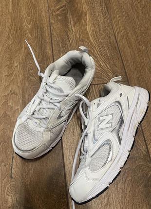 Кросівки new balance
