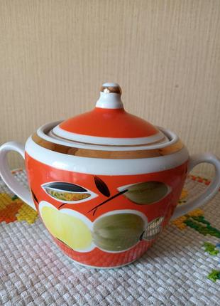 Цукорниця полонне яблуко