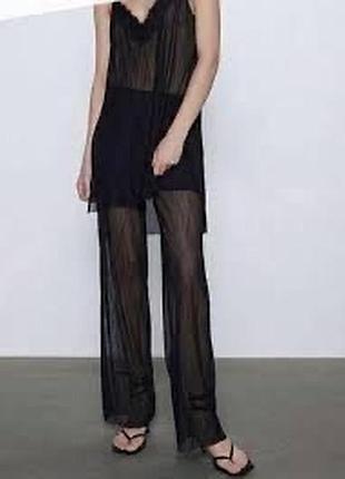 Брюки zara s чорні плісировані