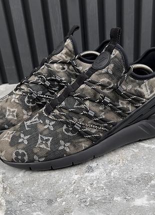 Louis vuitton fastlane monogram sneakers чоловічі кросівки оригінал 41 eur