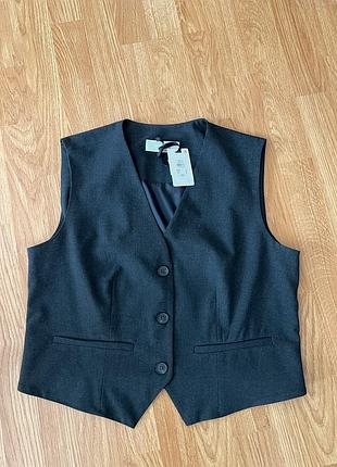 Нова безрукавка жилетка primark