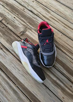 Кроссовки jordan. jordan 11. jordan. кроссовки 40.5 размер. удобные кроссовки. кроссовки