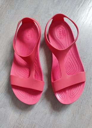 Crocs женские