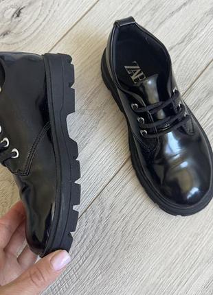 Туфлі лофери zara 9