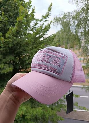 Кепка тракер chrome hearts hollywood usa розовая белая сетка