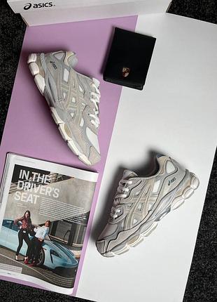 Жіночі кросівки asics gel-nyc grey white