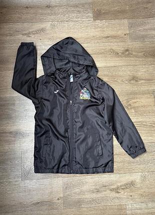 Спортивна куртка вітровка з капюшоном joma чорна 2xs, 11-12р., 140–152см.