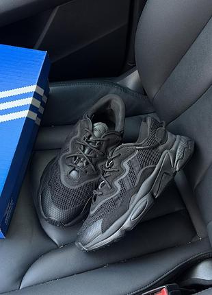 Кроссовки adidas ozweego total black