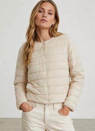 Жіноча бежева куртка primark,р.с,повномірна,підійде на с/м,без нюансів