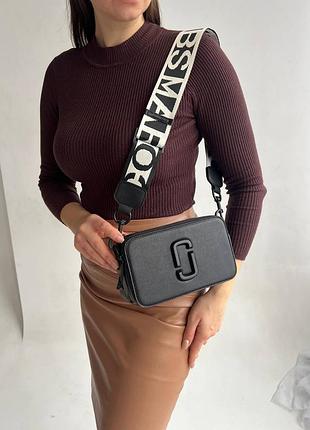 Жіноча сумка marc jacobs logo чорна крос боді