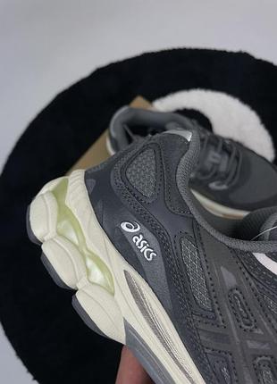 Кросівки asics 5