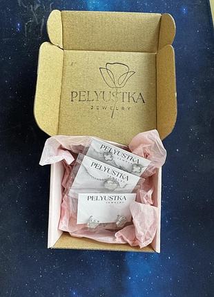 Набір прикрас з сайту "pelyustka"(сережки, браслет і кулон)