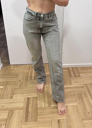 Джинси zara