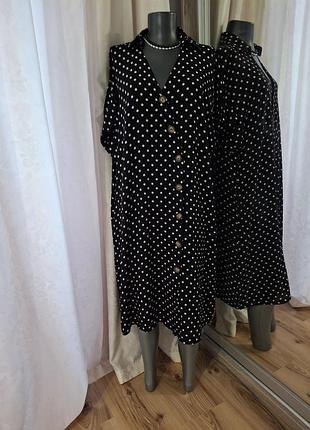 Красивое на пуговицах с карманами платье 👗