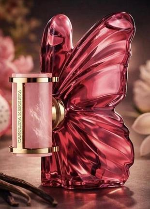 Парфюмированная вода la bomba carolina herrera