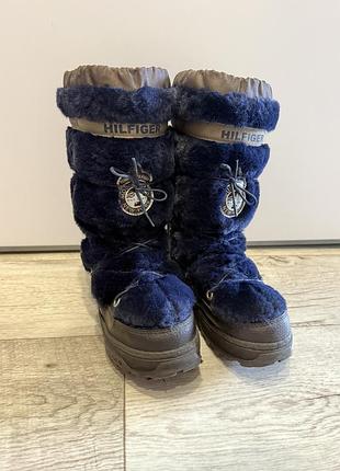Жіночі зимові чоботи снігоходи tommy hilfiger розмір 37/38