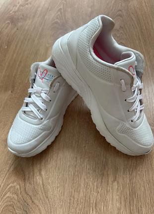 Кроссовки женские skechers uno highlight love white 36