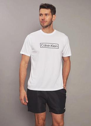 Мужская футболка-рашгард calvin klein