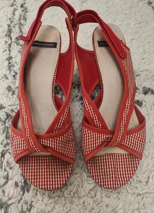 Красные босоножки vagabond в клетку вши (vagabond shoemakers), размер 40