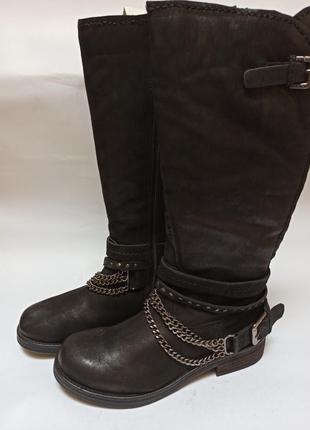 Чоботи жіночі чорні.брендове взуття stock