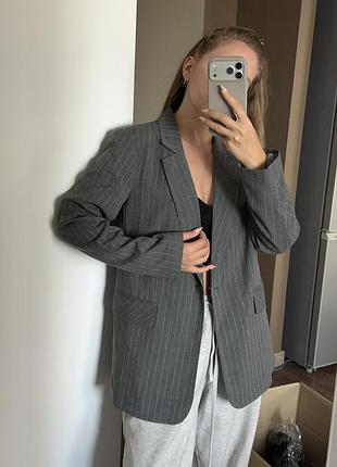 Сірий класичний піджак wear me український бренд, новий жакет сірий в полоску