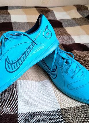 Футзалки nike mercurial vapor 14 club ic