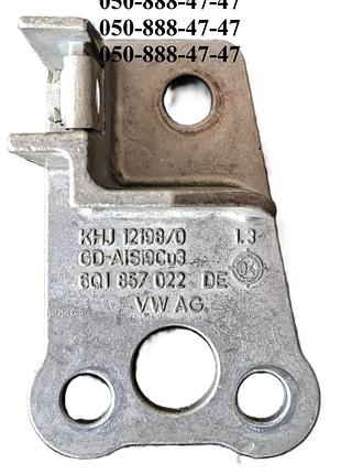Кронштейн крепеж торпедо vwag 6q1857022de