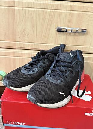 Жіночі кросівки puma, розмір 40