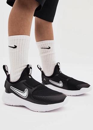Дитячі кросівки nike flex runner 3 (005 - чорні/білі) модель унісекс nike (оригінал)
