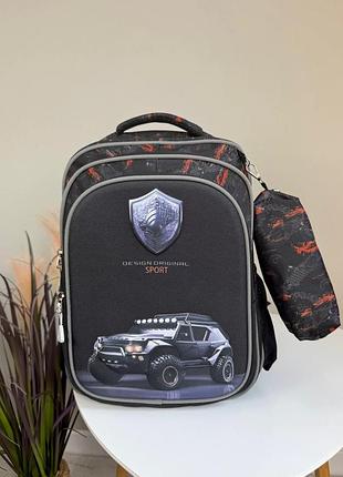 Шкільний портфель для хлопчика