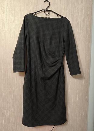 Платье средней длины из натуральной шерсти max mara
