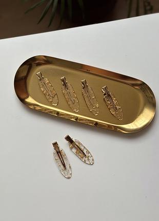 Заколки для волосся