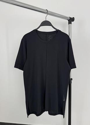 Nike dri-fit чоловіча футболка для тренування