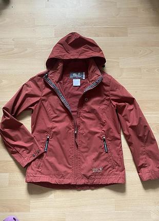Вітровка куртка jack wolfskin, розмір s-m, червона