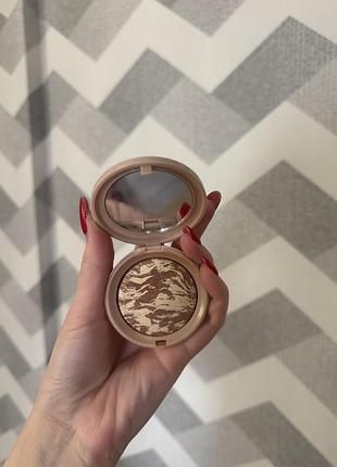 Sinart sun kissed bronzer  бронзер для обличчя